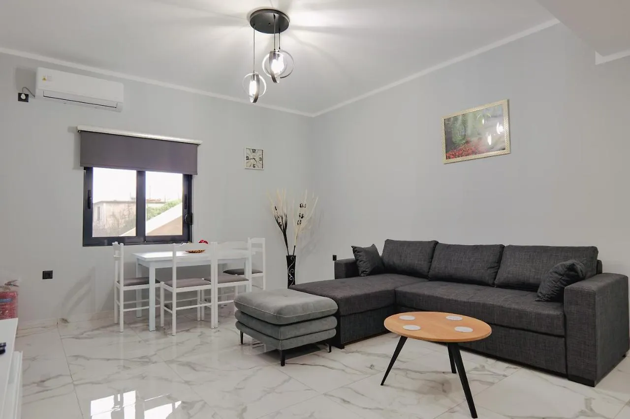 Apartament Iphigenia Luxury Flat Saranda Albania