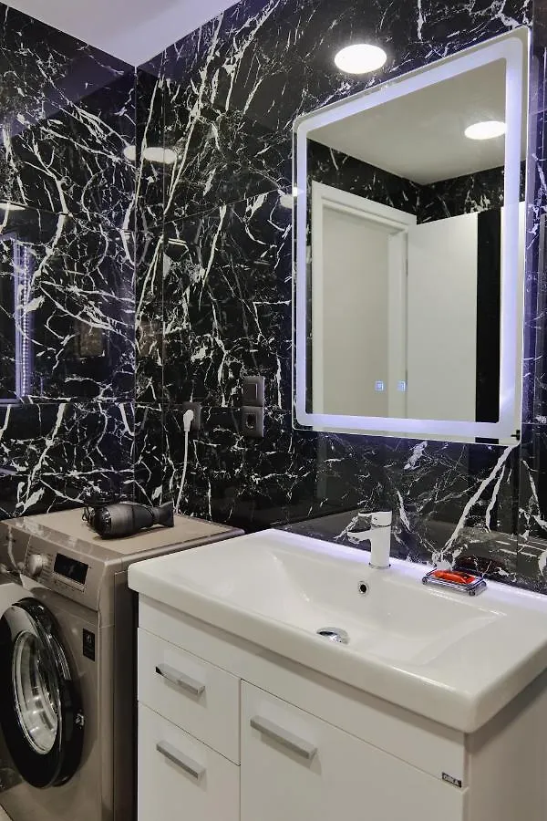 شقة Iphigenia Luxury Flat ساراندا