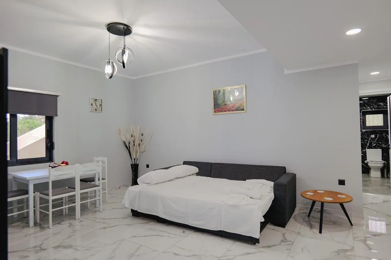 شقة Iphigenia Luxury Flat ساراندا